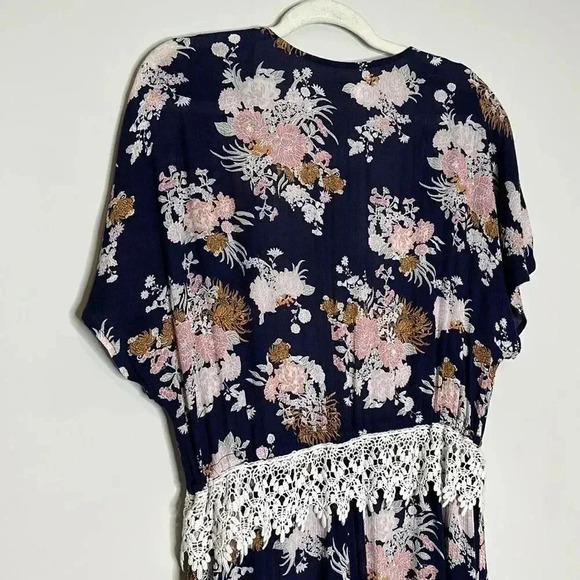 Melrose and Market Women Blue Kimono M - Picture 8 of 12